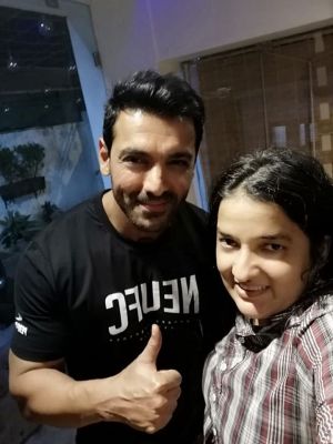 77057672_10156768418036728_1781439446676144128_o